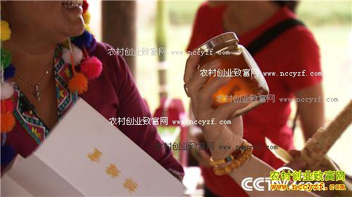 ��ͷС����α��ǧ��Ƹ�