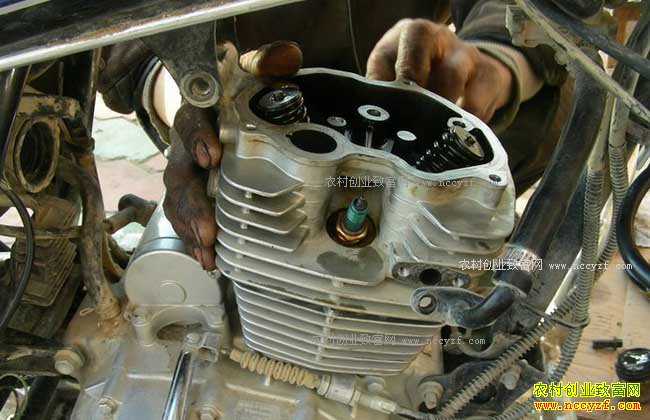 ũ�������ʲô������׬Ǯ��-Ħ�г�ά�޵�