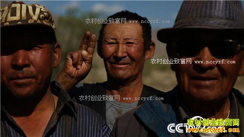 �¸�����С����Ϻ����Ÿ� һ��ɳ�2000��(20171012)