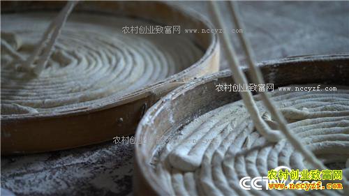 �¸�����С���۶���Ĵ�Ƹ�(20171205)