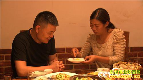 [�¸���]���ϸ���Ů����ʷ�Ҵ���ɽ������ɽ��׬��Ұ�Ƹ�