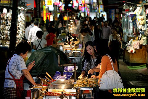 ��С�Ե�׬Ǯ�𣺽ֱ�С�Ե��׬Ǯ�ؼ�