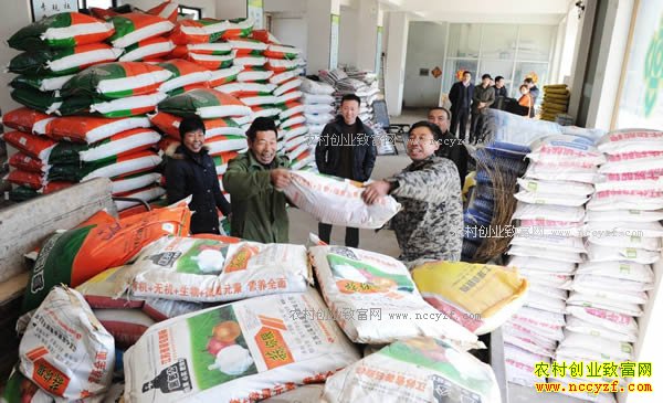 2017年最新化肥价格行情:化肥价格猛涨,种地成本增高