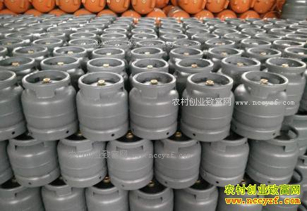 2018��ũ��׬Ǯ����Ŀ�Ƽ�-Һ������ƿ��Һ�վ���